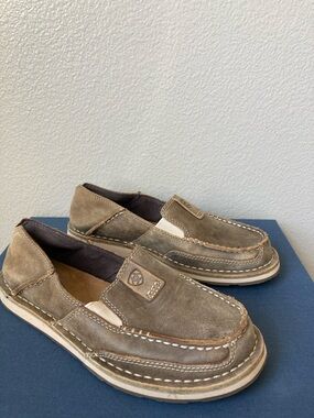 Ariat Cruiser loafer moccasin slip on Leather sz 7b